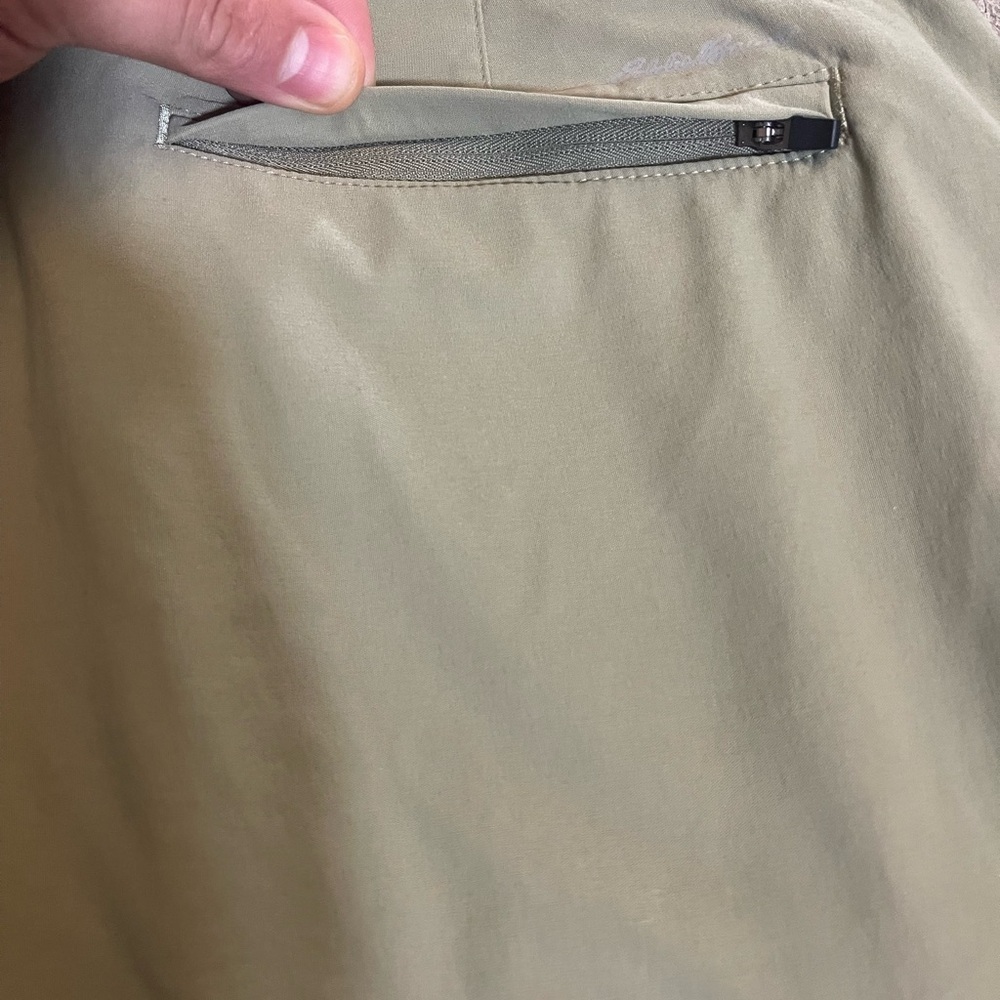 NWT - EDDIE BAUER Mens Horizon Guide Chino Shorts - Picture 4 of 7